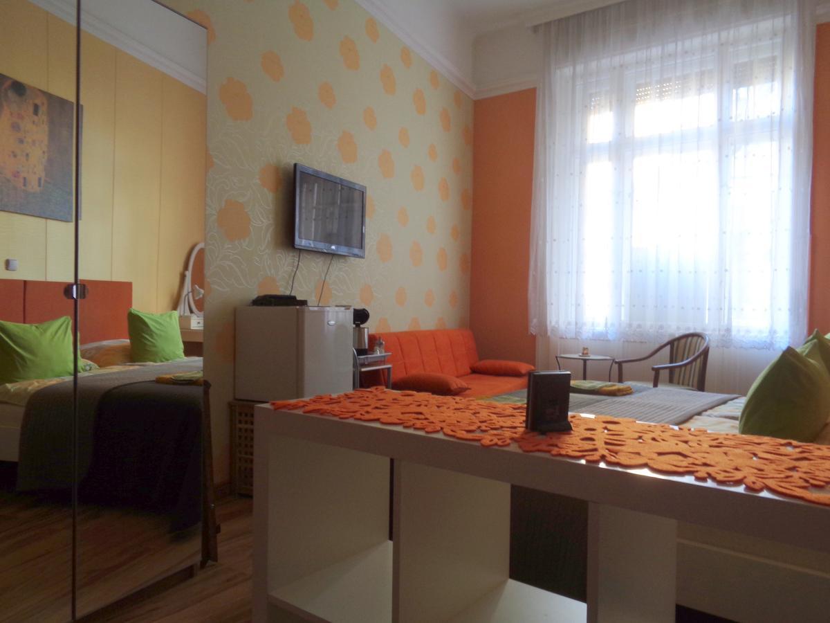 Budapest Guestrooms מראה חיצוני תמונה