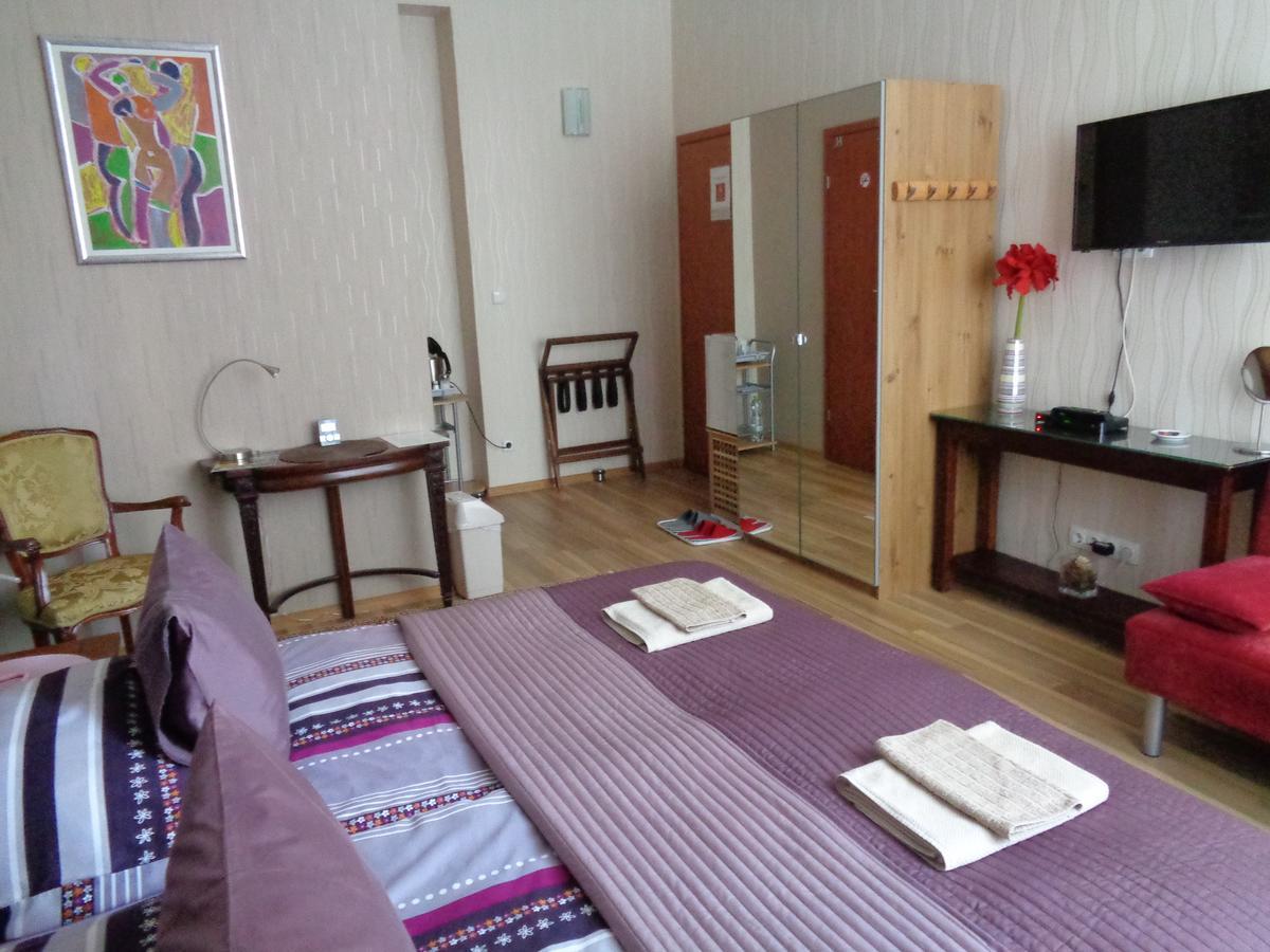 Budapest Guestrooms מראה חיצוני תמונה